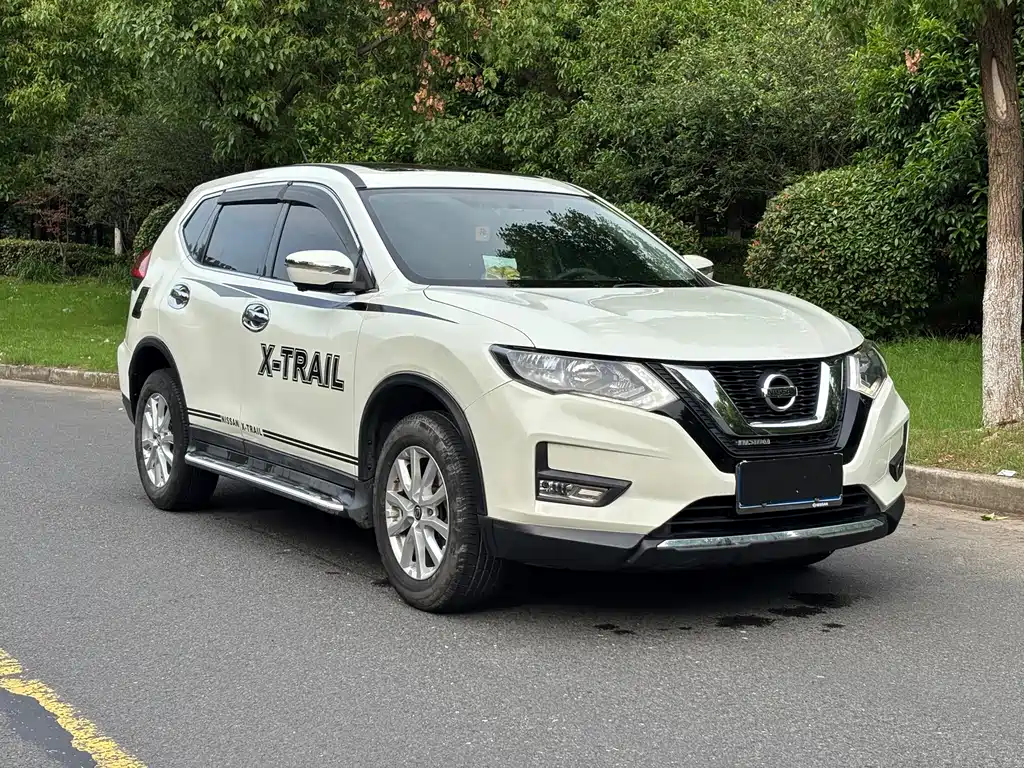Nissan X-Trail 2018 — фото 3