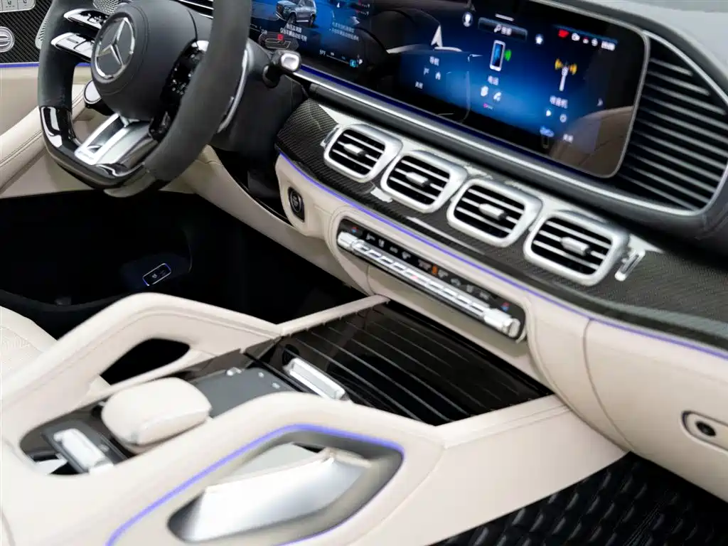 Mercedes-Benz GLS AMG 2025 — фото 15