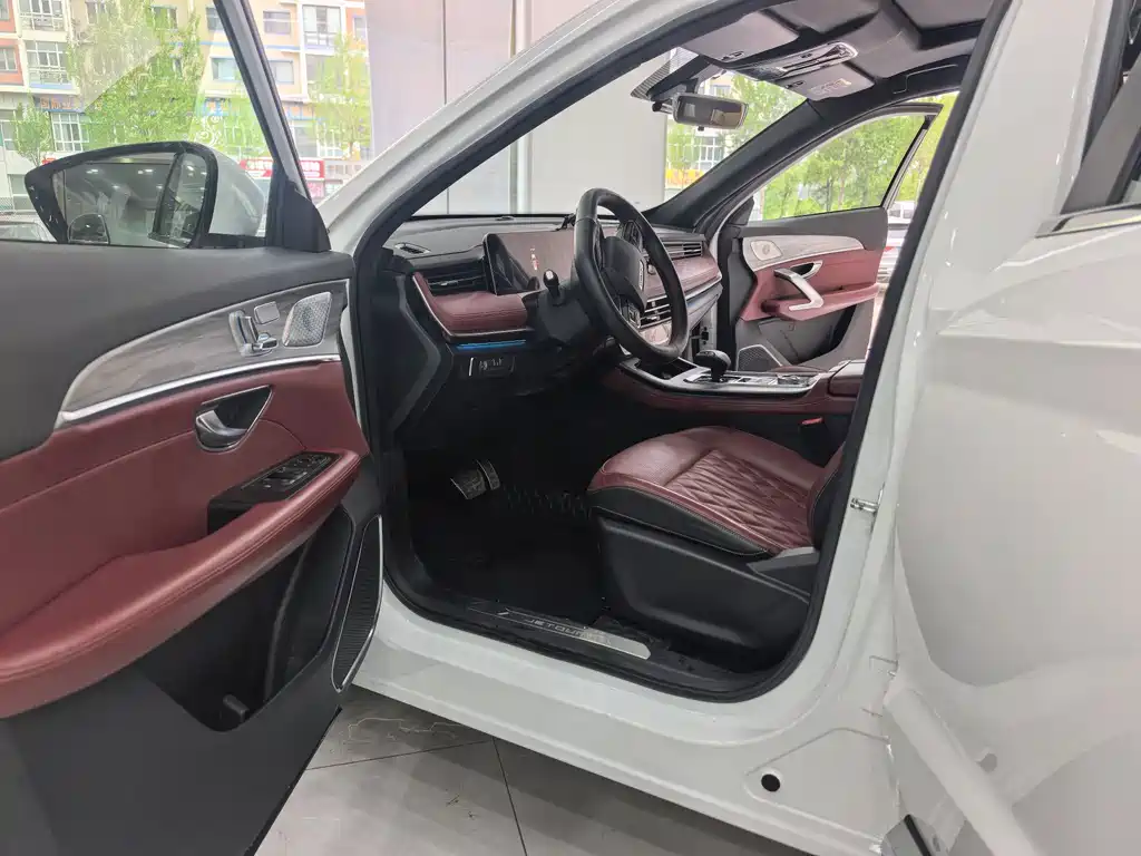 Jetour Jietu X70 PLUS 2023