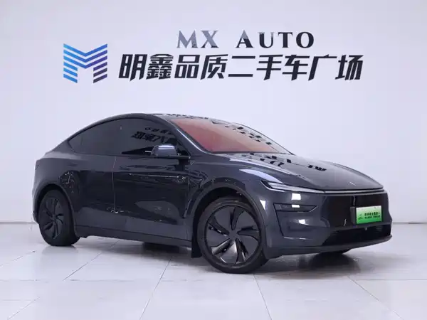Tesla Model Y 2026