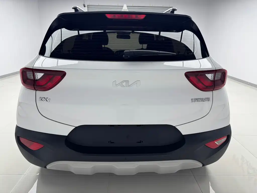 Kia KX1 2022 — фото 7