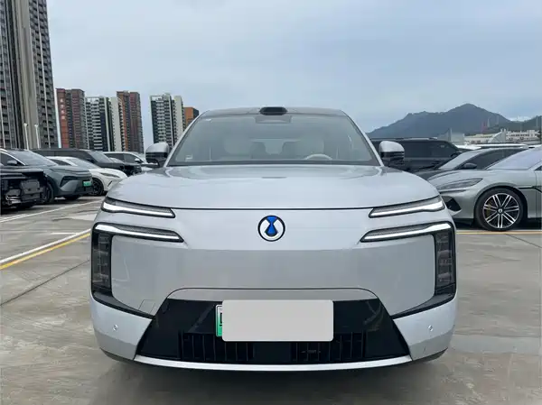 Denza N8L 2025