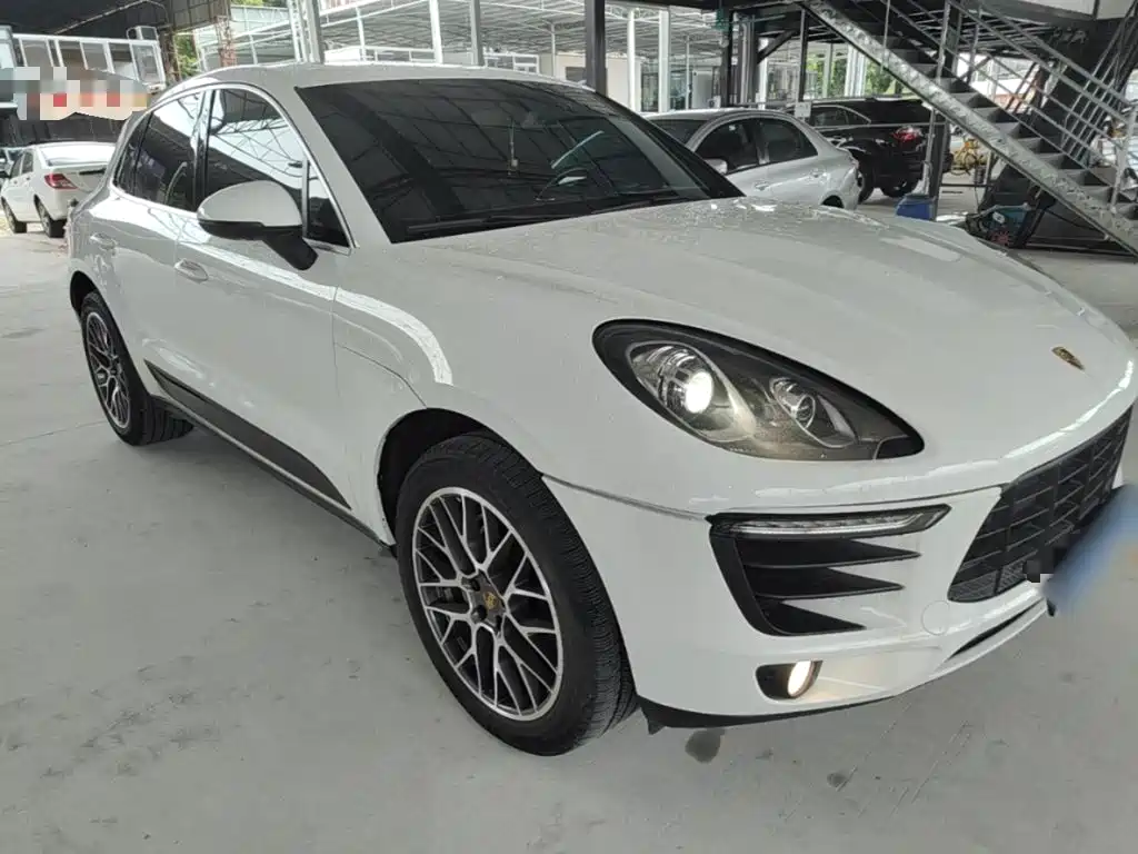 Porsche Macan 2014