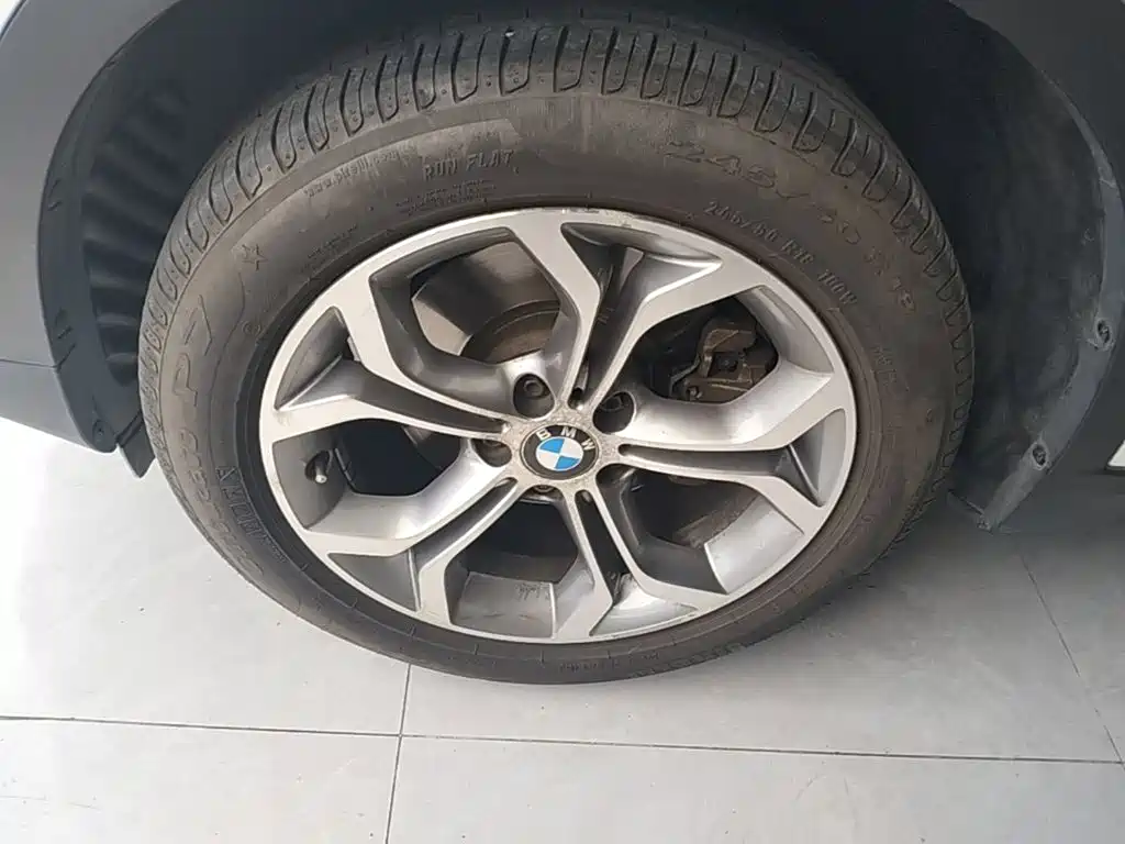 BMW X4 2015 — фото 23