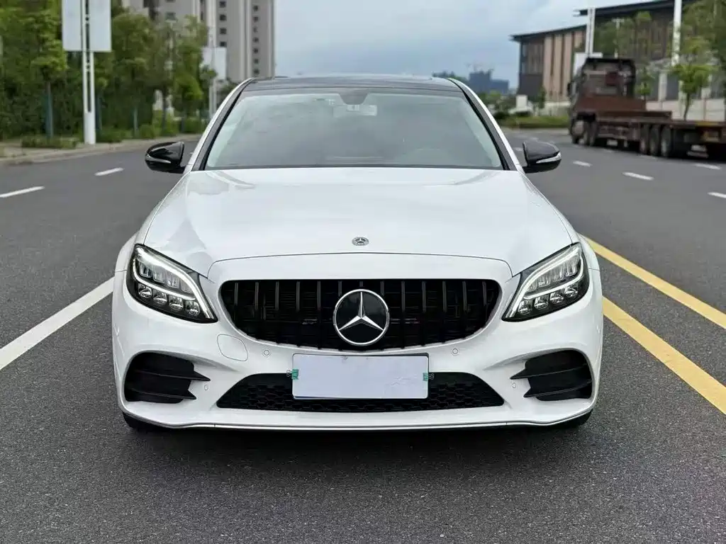 Mercedes-Benz C-Class 2020
