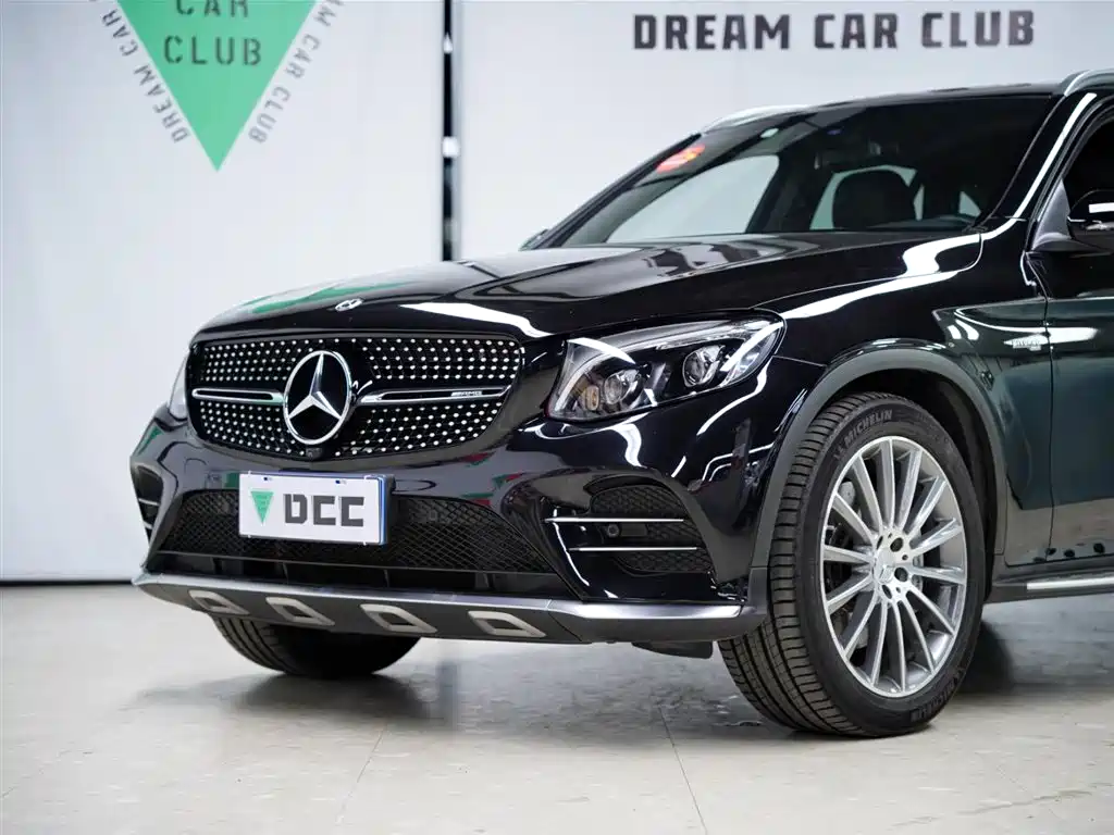Mercedes-Benz GLC AMG 2019 — фото 17