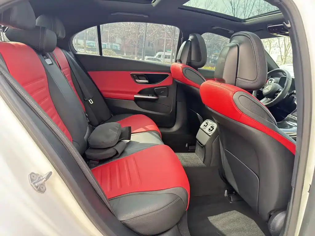 Mercedes-Benz C-Class 2022 — фото 21