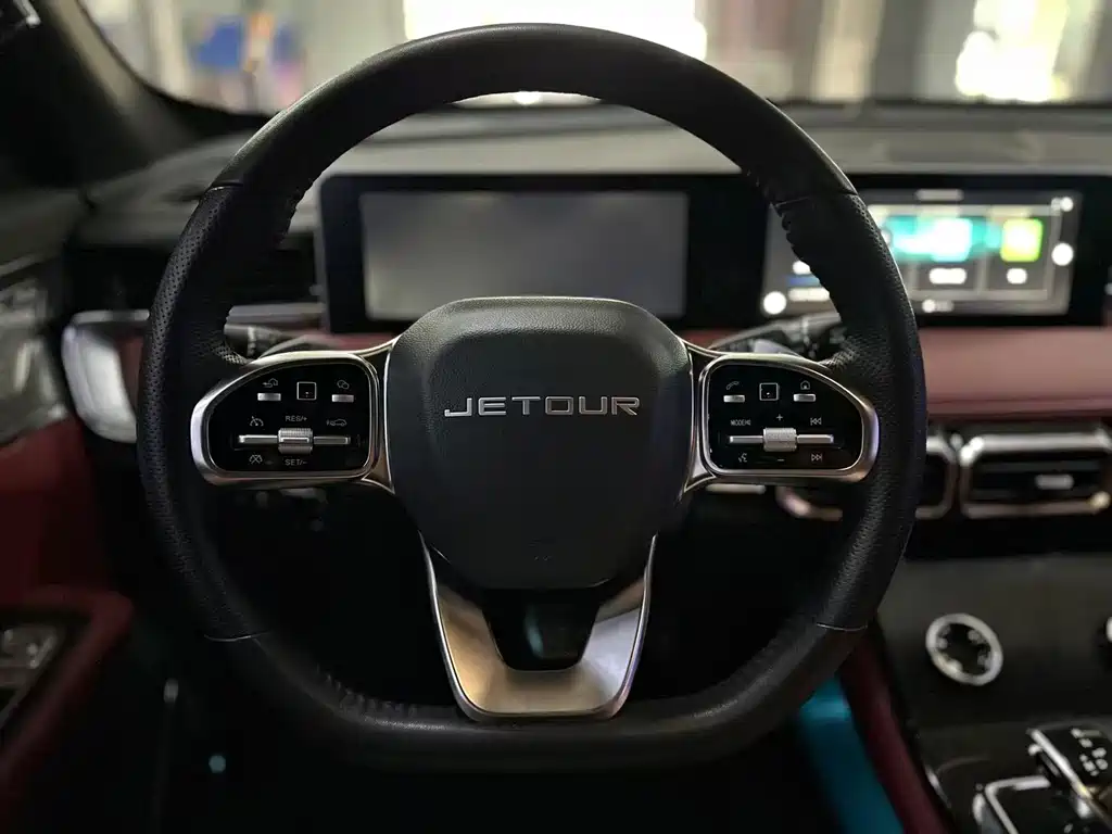 Jetour X70 PLUS 2021 — фото 13
