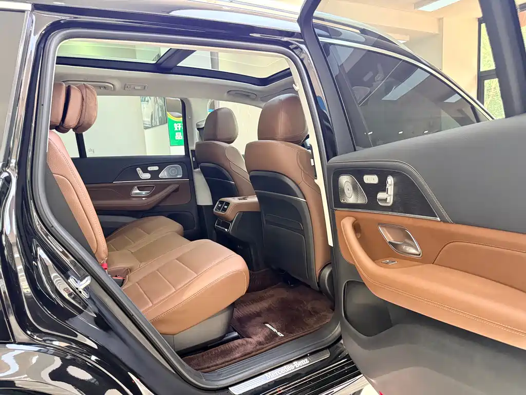 Mercedes-Benz GLS 2025 — фото 11