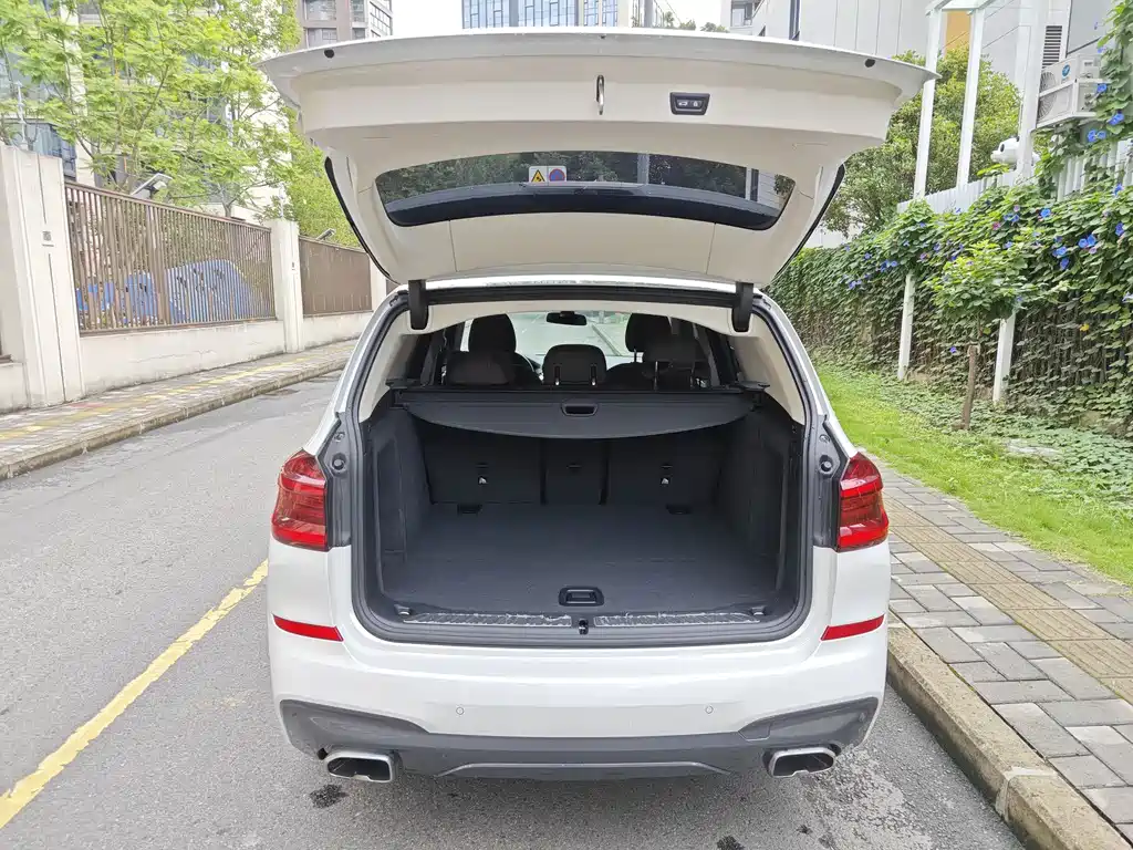 BMW X3 2021 — фото 18