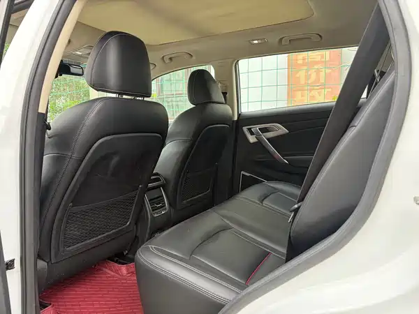 Geely Boyue 2018