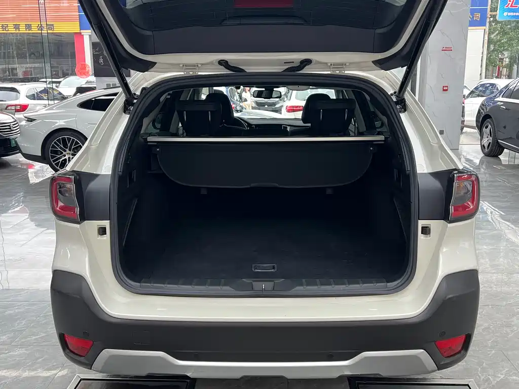 Subaru Outback 2022 — фото 26