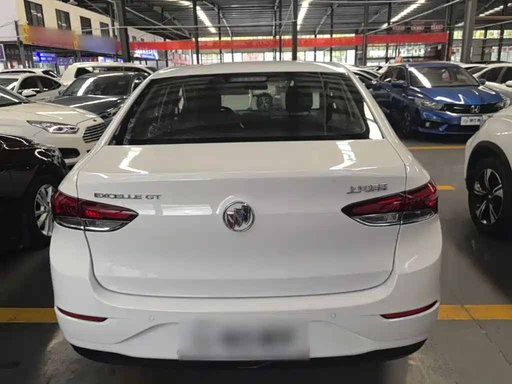 Buick Excelle 2021