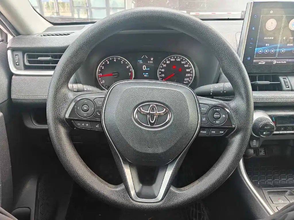 Toyota Wildlander 2020 — фото 10