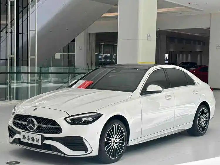 Mercedes-Benz C-Class 2023 — фото 1