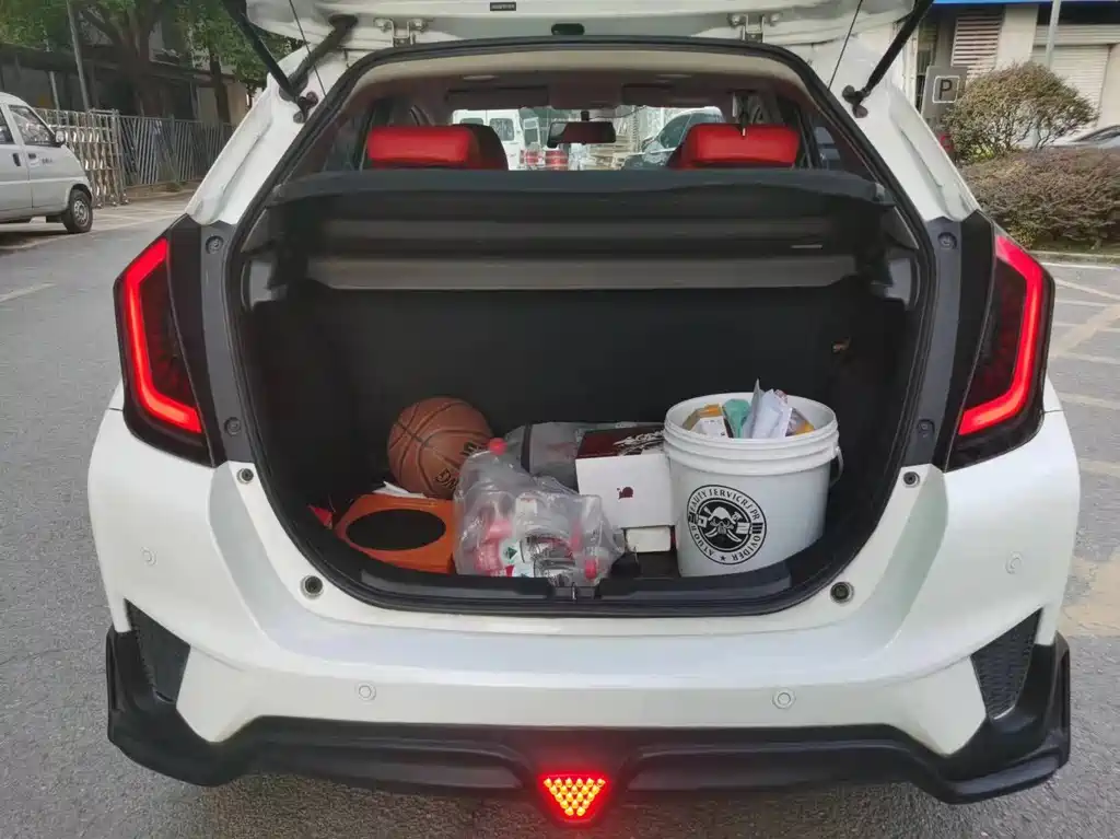 Honda Fit 2014 — фото 12