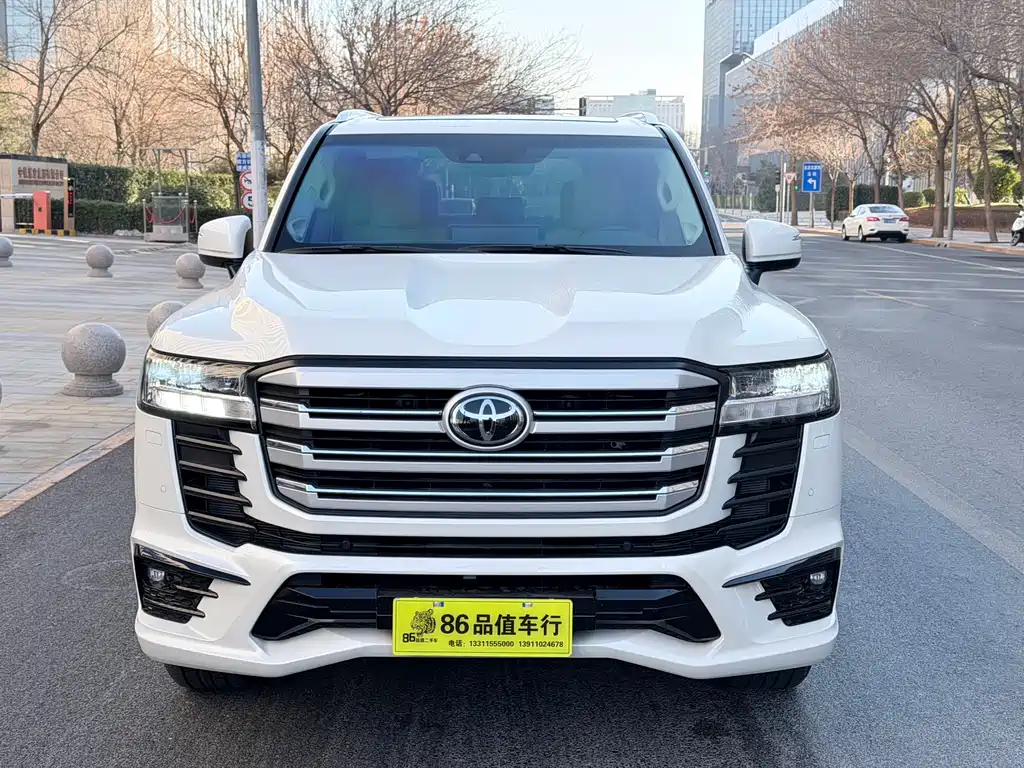 Toyota Land Cruiser 2025 — фото 2