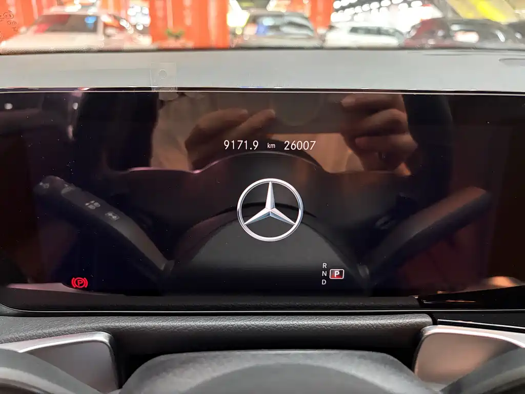 Mercedes-Benz GLB 2023 — фото 18