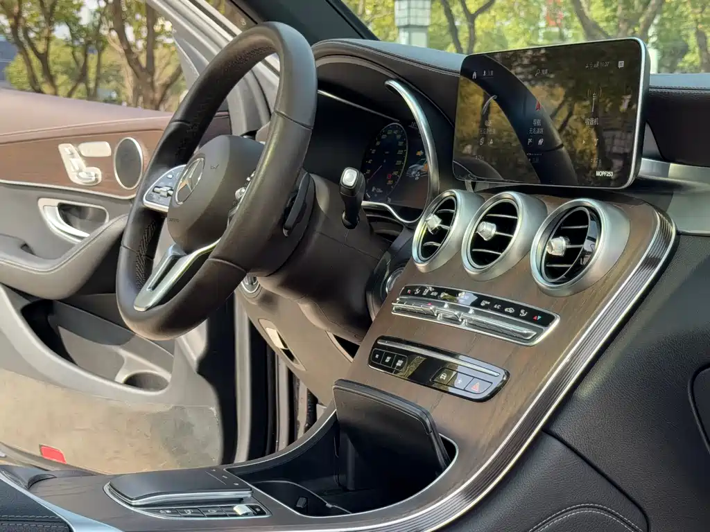 Mercedes-Benz GLC 2020 — фото 13