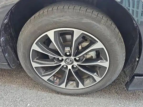 Toyota Avalon 2024