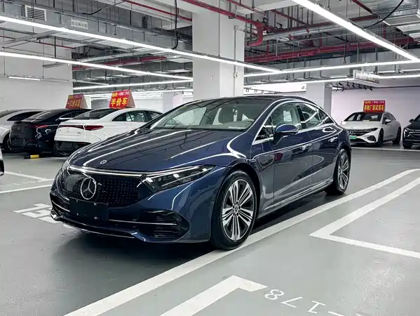Mercedes-Benz EQS 2024