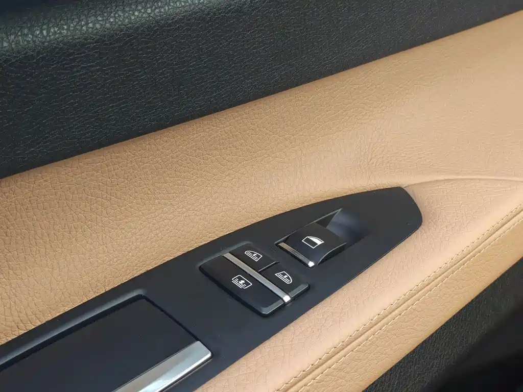 BMW 7 Series 2013 — фото 22