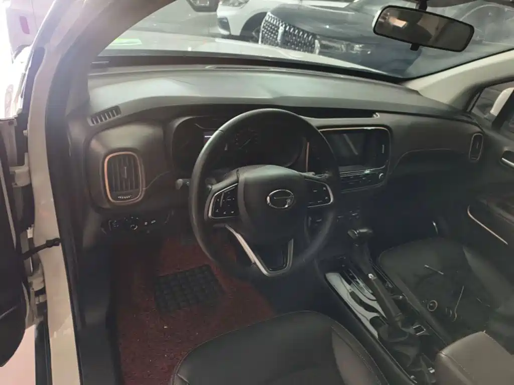GAC Trumpchi GS3 2019 — фото 10