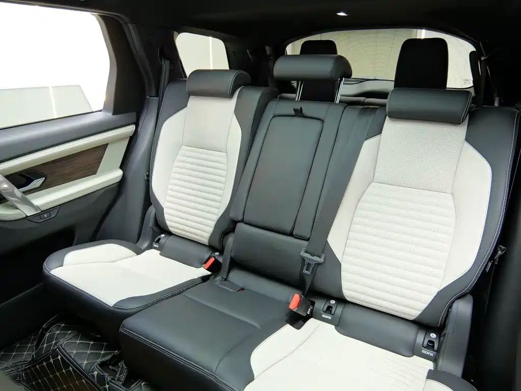 Land Rover Discovery Sport 2021 — фото 13