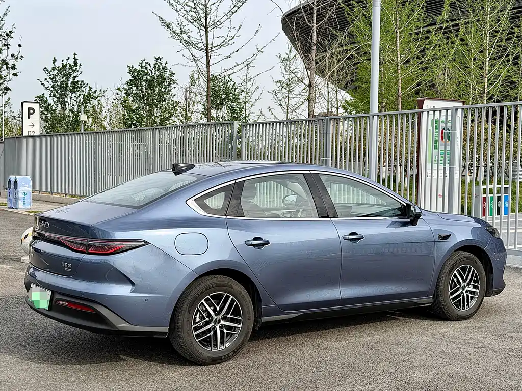 BYD Seal 05 DM-i 2025 — фото 5