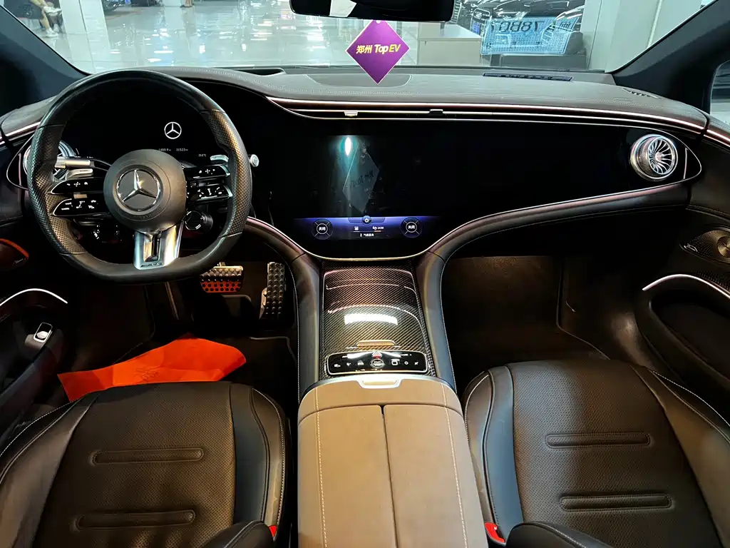 Mercedes-Benz EQS AMG 2023 — фото 19