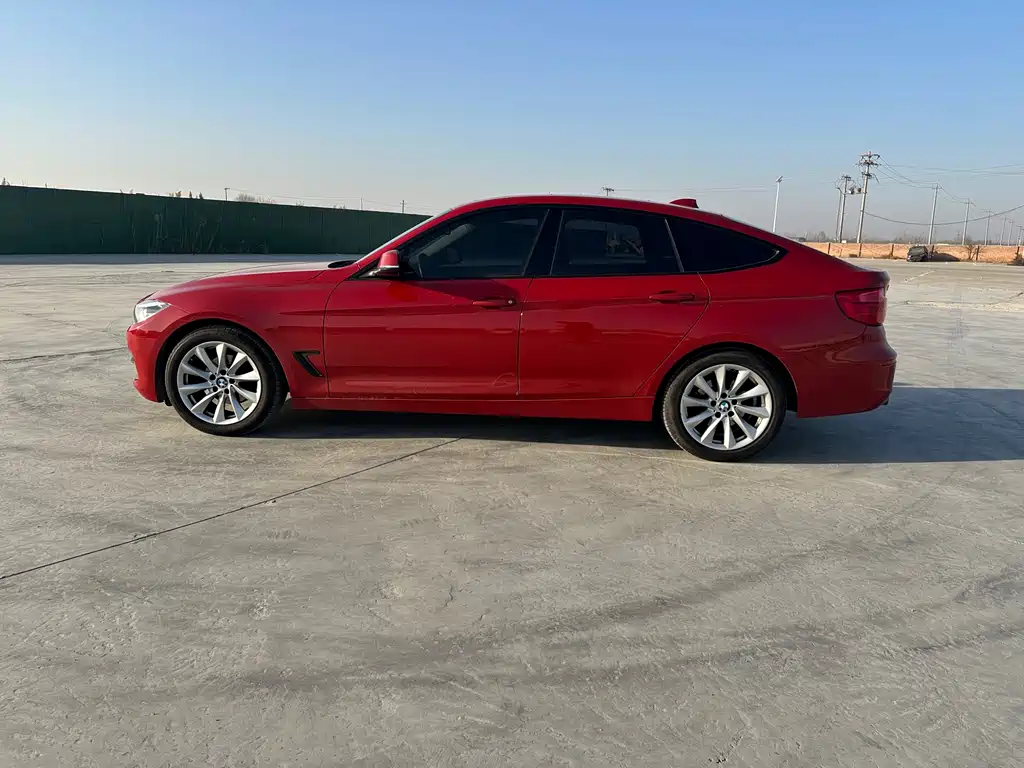 BMW 3 Series GT 2017 — фото 11