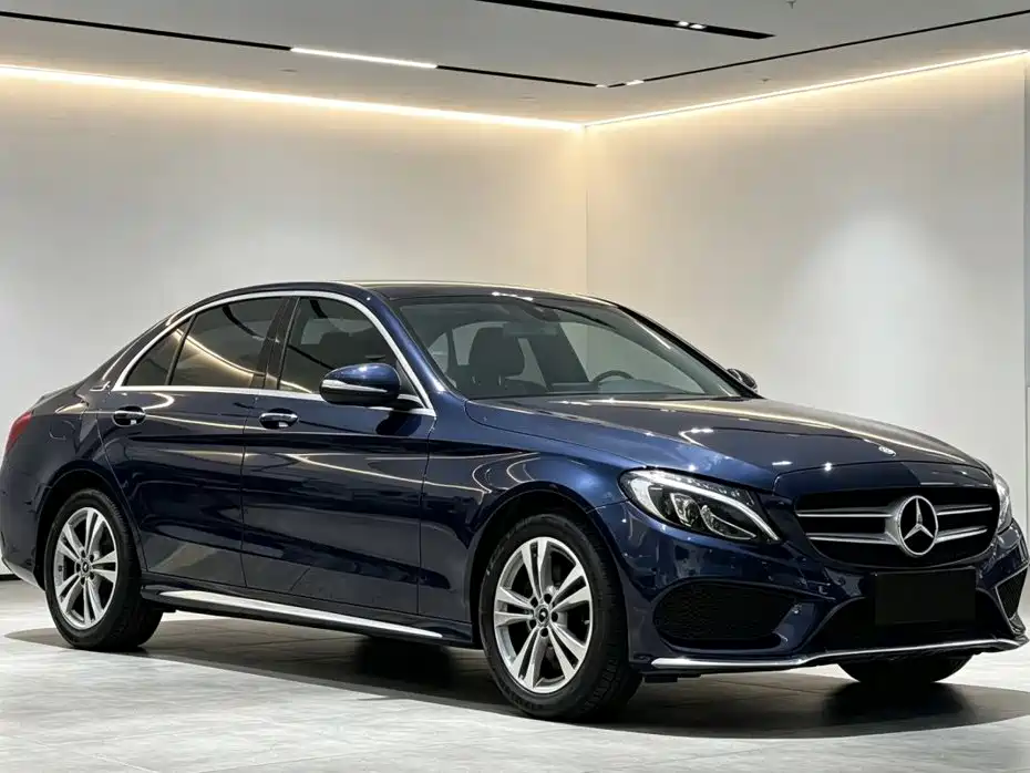 Mercedes-Benz C-Class 2018