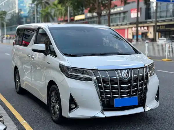 Toyota Alphard 2021