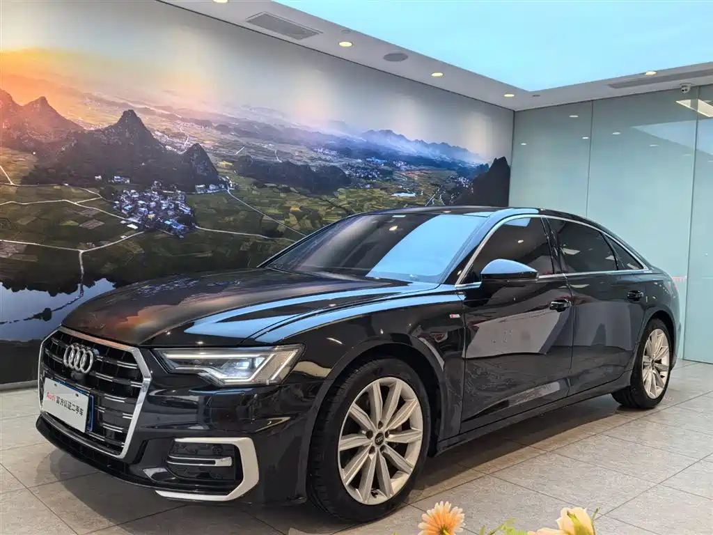 Audi A6L 2023 — фото 1