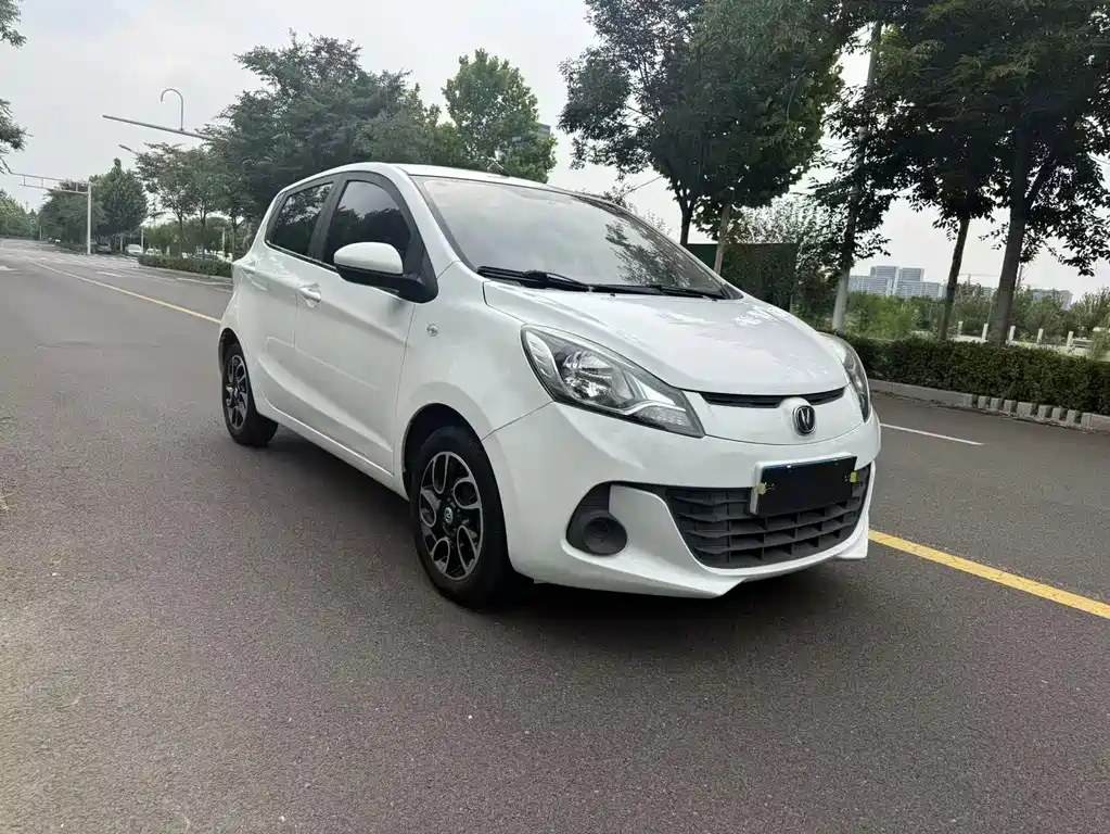 Changan BenBen 2018 — фото 3