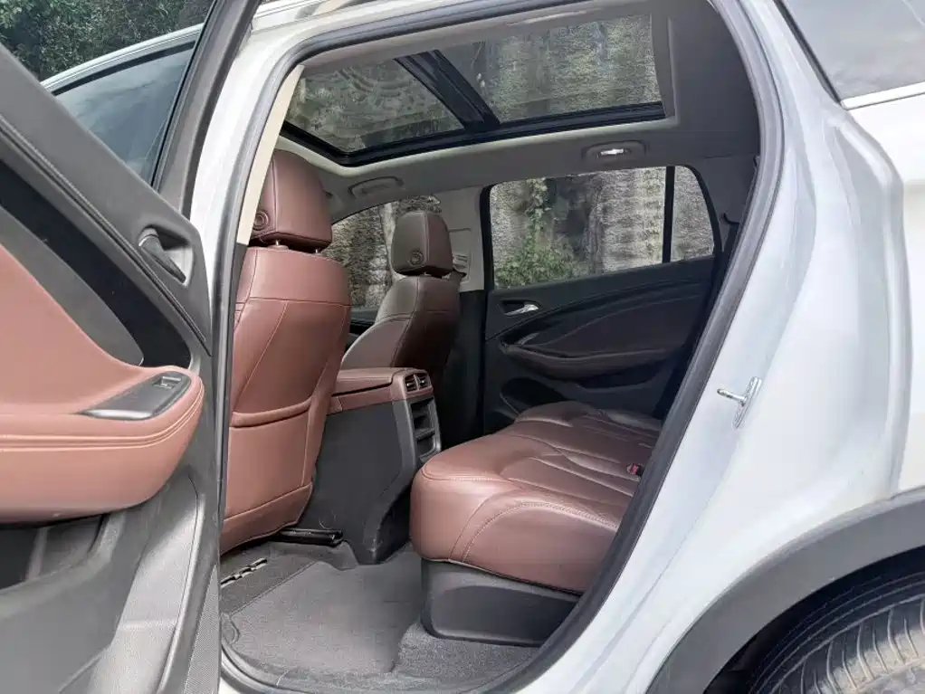 Buick Envision Plus 2018 — фото 15
