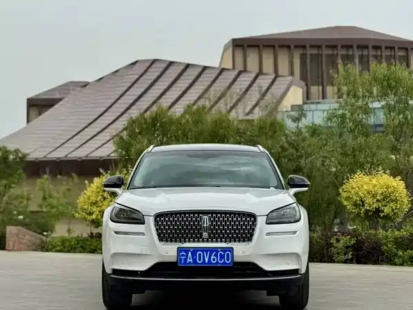 Lincoln Corsair 2022