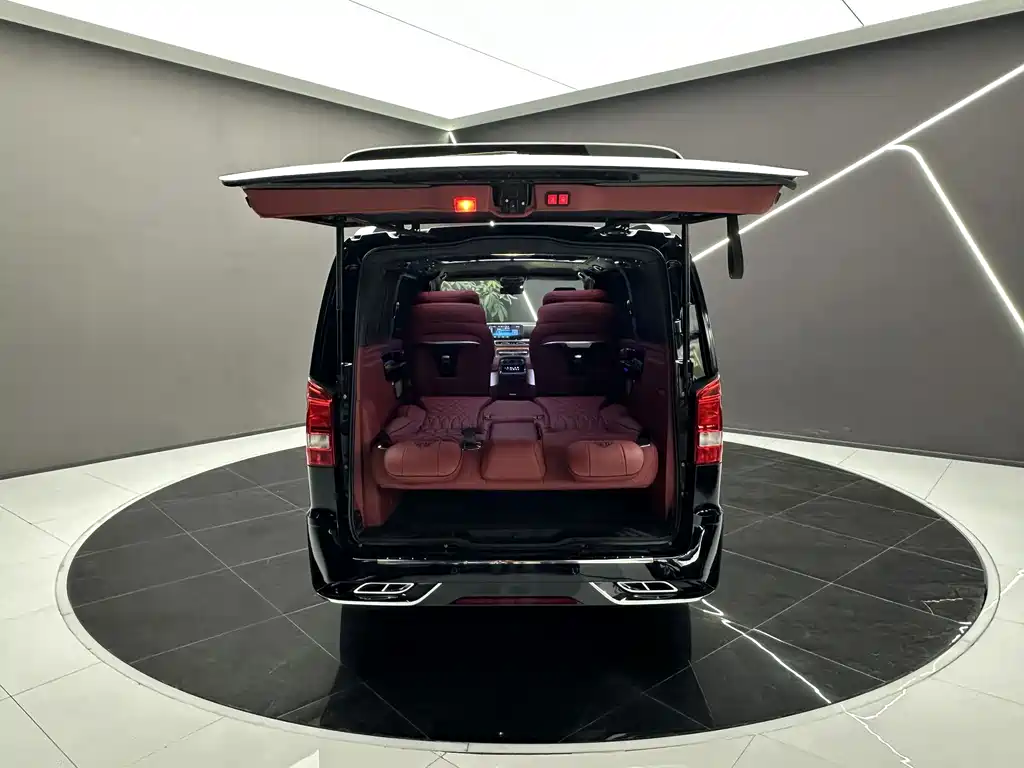 Mercedes-Benz Vito 2020 — фото 25
