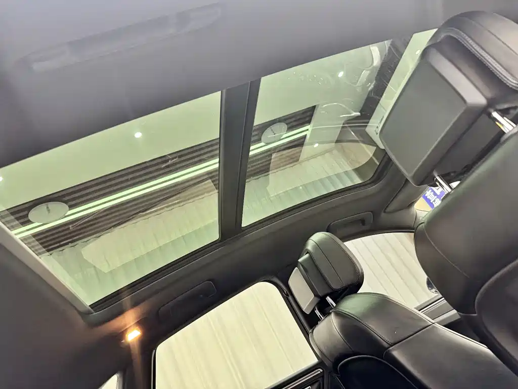 Porsche Macan 2018 — фото 19