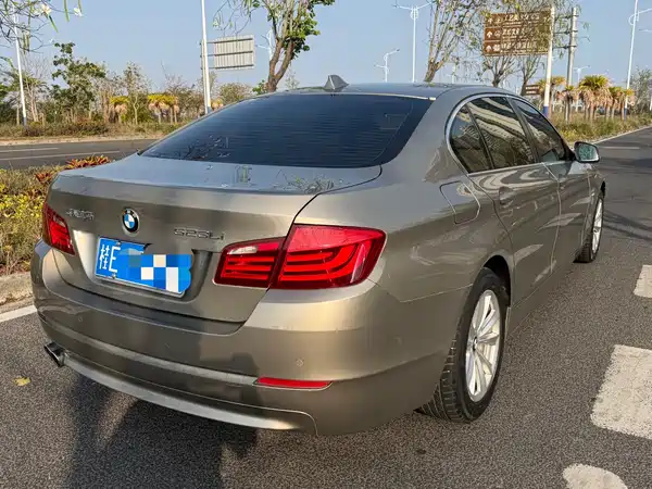 BMW 5 Series 2012