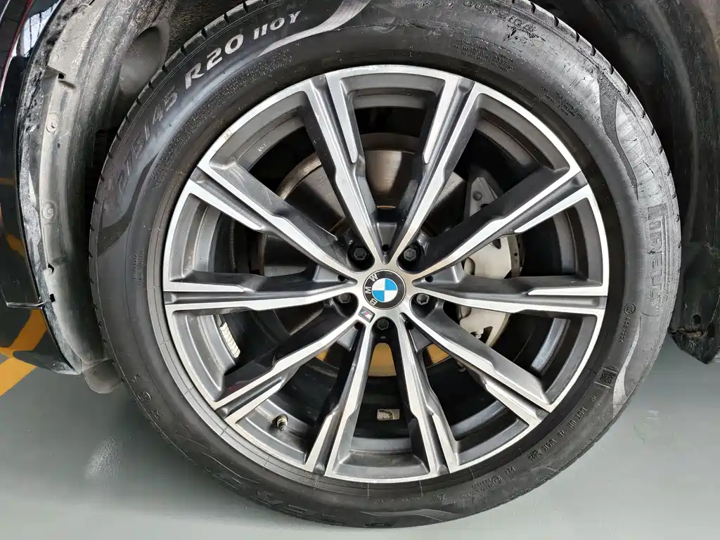 BMW X5 2019