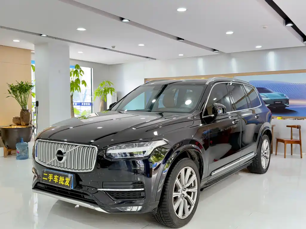 Volvo XC90 2019