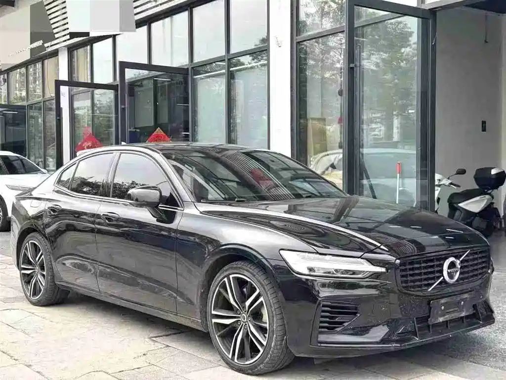 Volvo S60 PHEV 2021