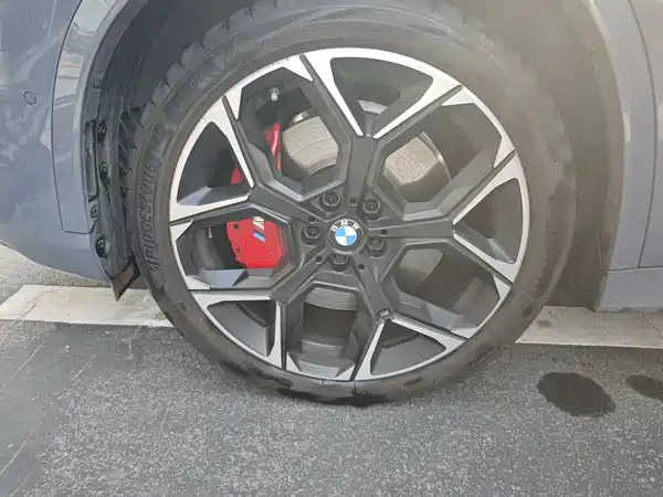 BMW X1 M35Li 2025