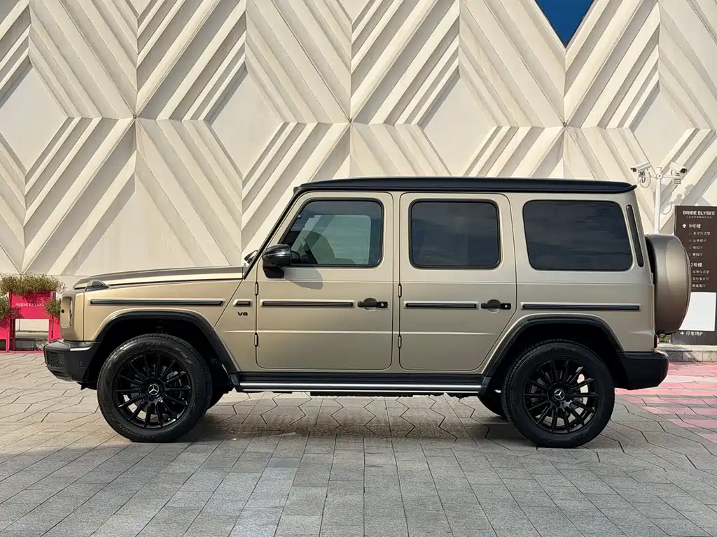 Mercedes-Benz G-Class 2023