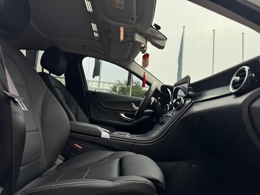 Mercedes-Benz C-Class 2020 — фото 14