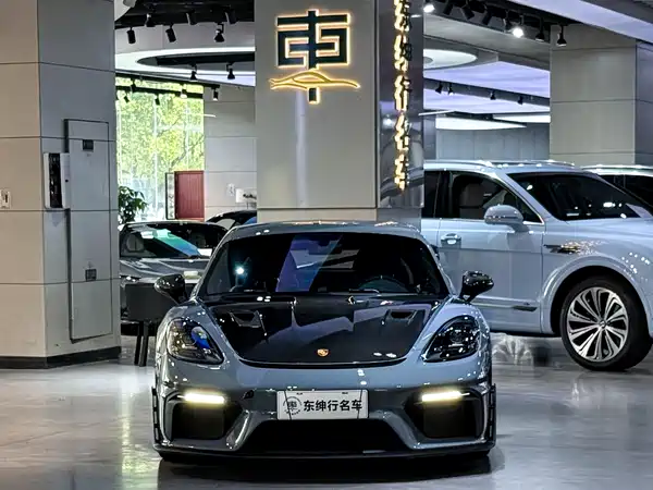 Porsche 718 2024