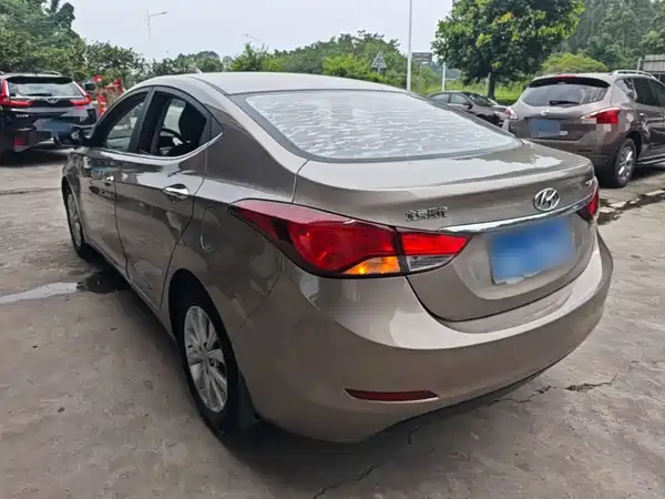 Hyundai Elantra Langdong 2016