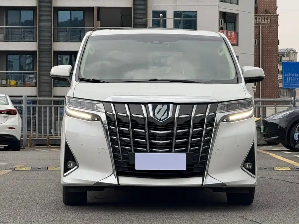 Toyota Alphard 2020
