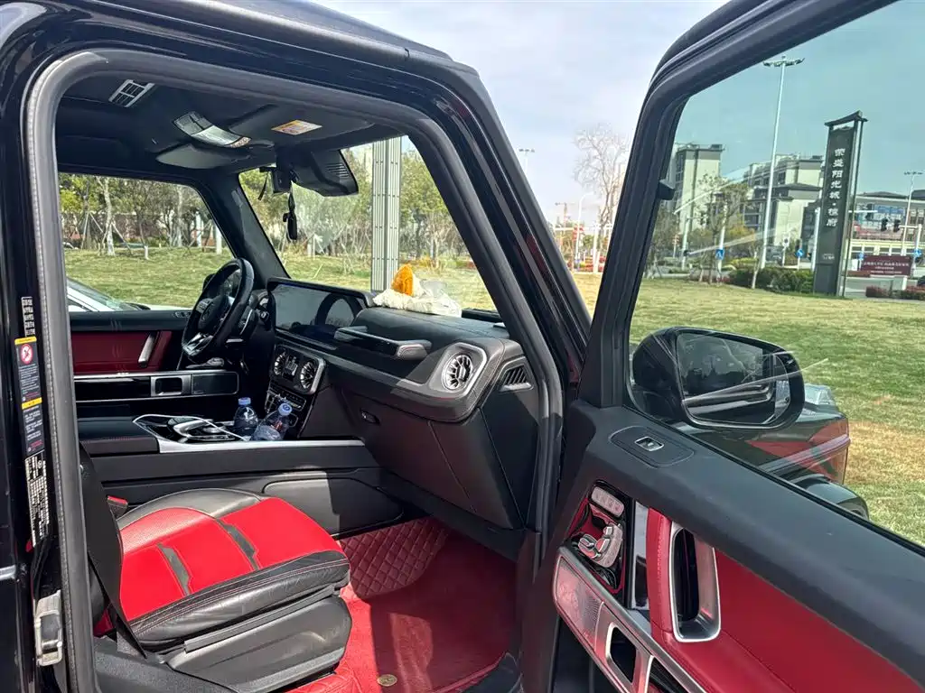 Mercedes-Benz G-Class AMG 2019 — фото 10